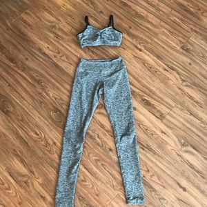 Beyond Yoga Spacedye Salt n’ Pepper legging set